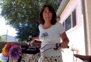 Lisa Bova town bike